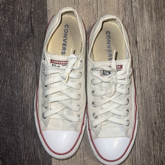 Converse - Picture 2 of 7